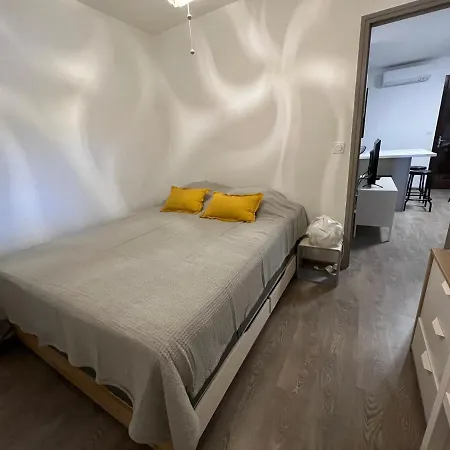 Pour 2 Personnes En Avec Terrasse *